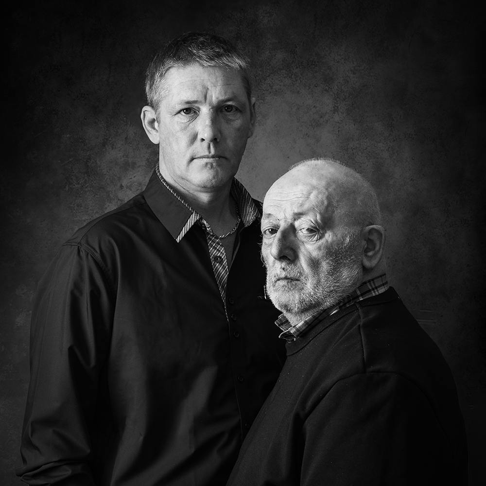 PHOTOGRAPHE  EMOTION  ANGOULÊME CHARENTE  PORTRAIT FAMILLE