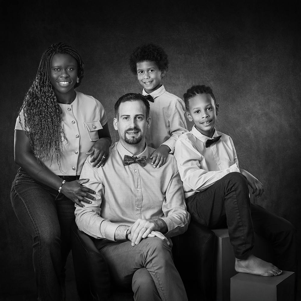 PHOTOGRAPHE  EMOTION  ANGOULÊME CHARENTE CHAMPNIERS PORTRAIT ENFANT FAMILLE