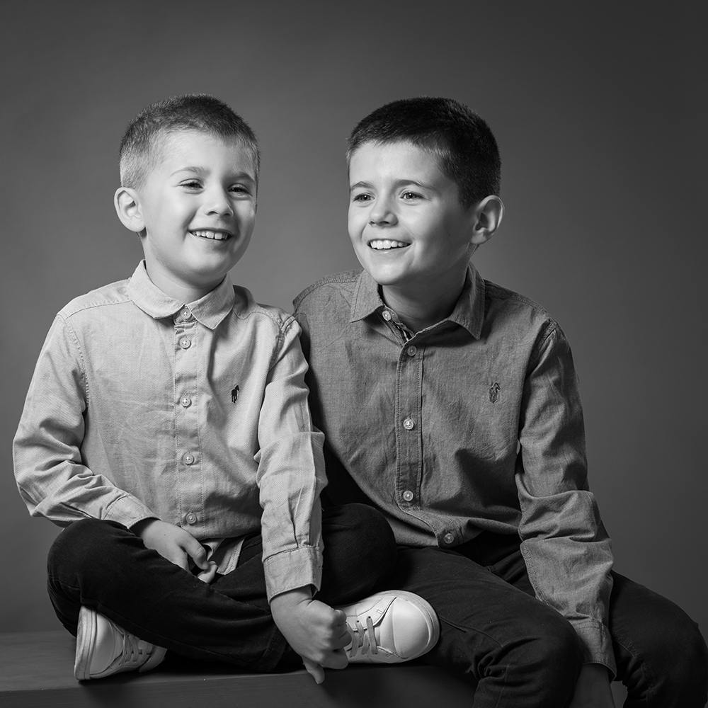 PHOTOGRAPHE PORTRAIT FAMILLE - ANGOULEME- CHARENTE
